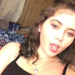 Meet your Posher, Sadie